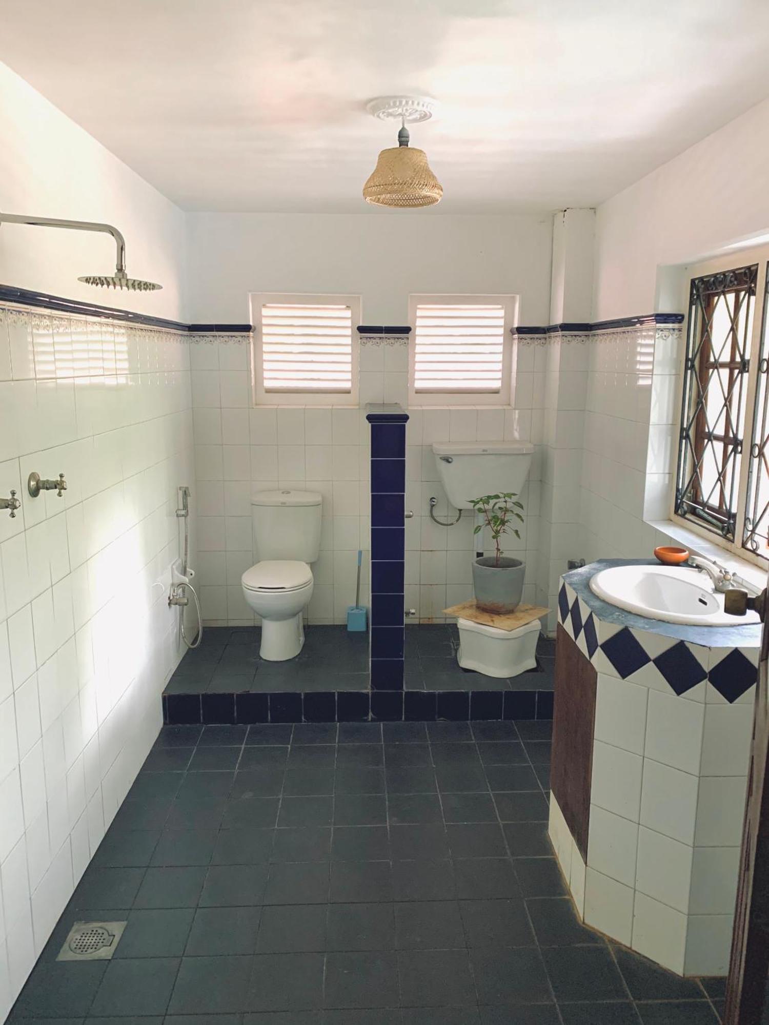 Blue Swan Inn أونا واتونا المظهر الخارجي الصورة